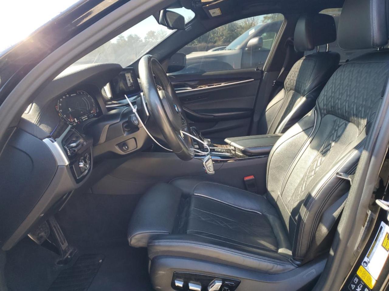 2020 BMW M550Xi - Фото 7