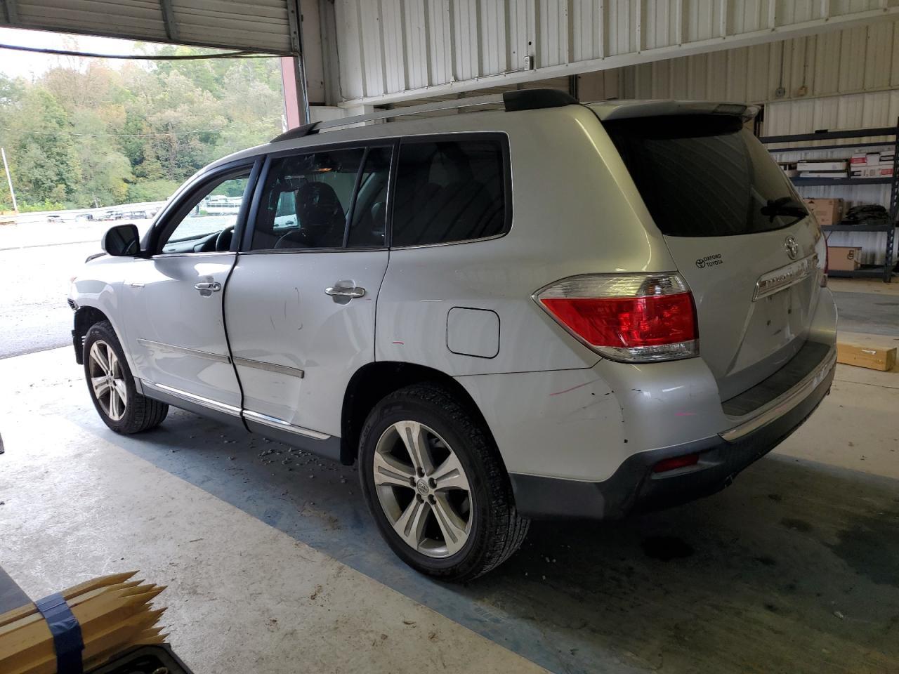 2011 Toyota Highlander Limited - Фото 2