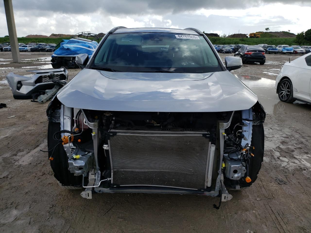 2021 Toyota Rav4 Xle - Фото 5