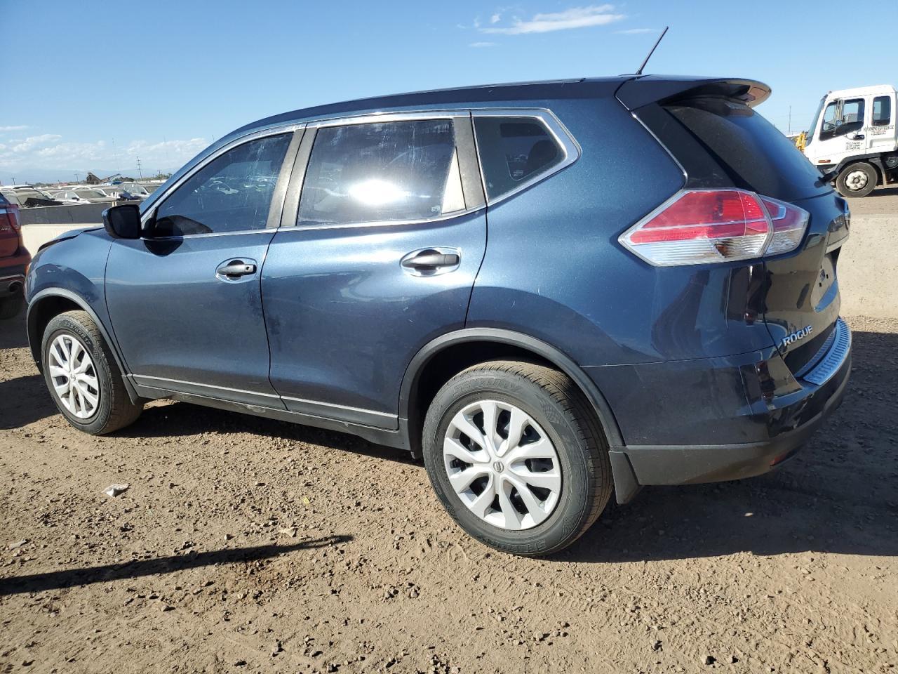 2016 Nissan Rogue S - Фото 2