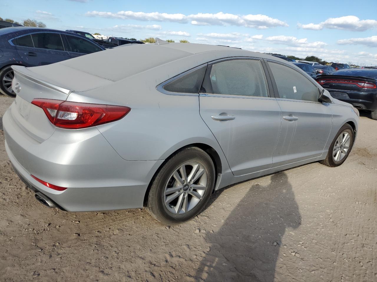 2016 Hyundai Sonata Se - Фото 3
