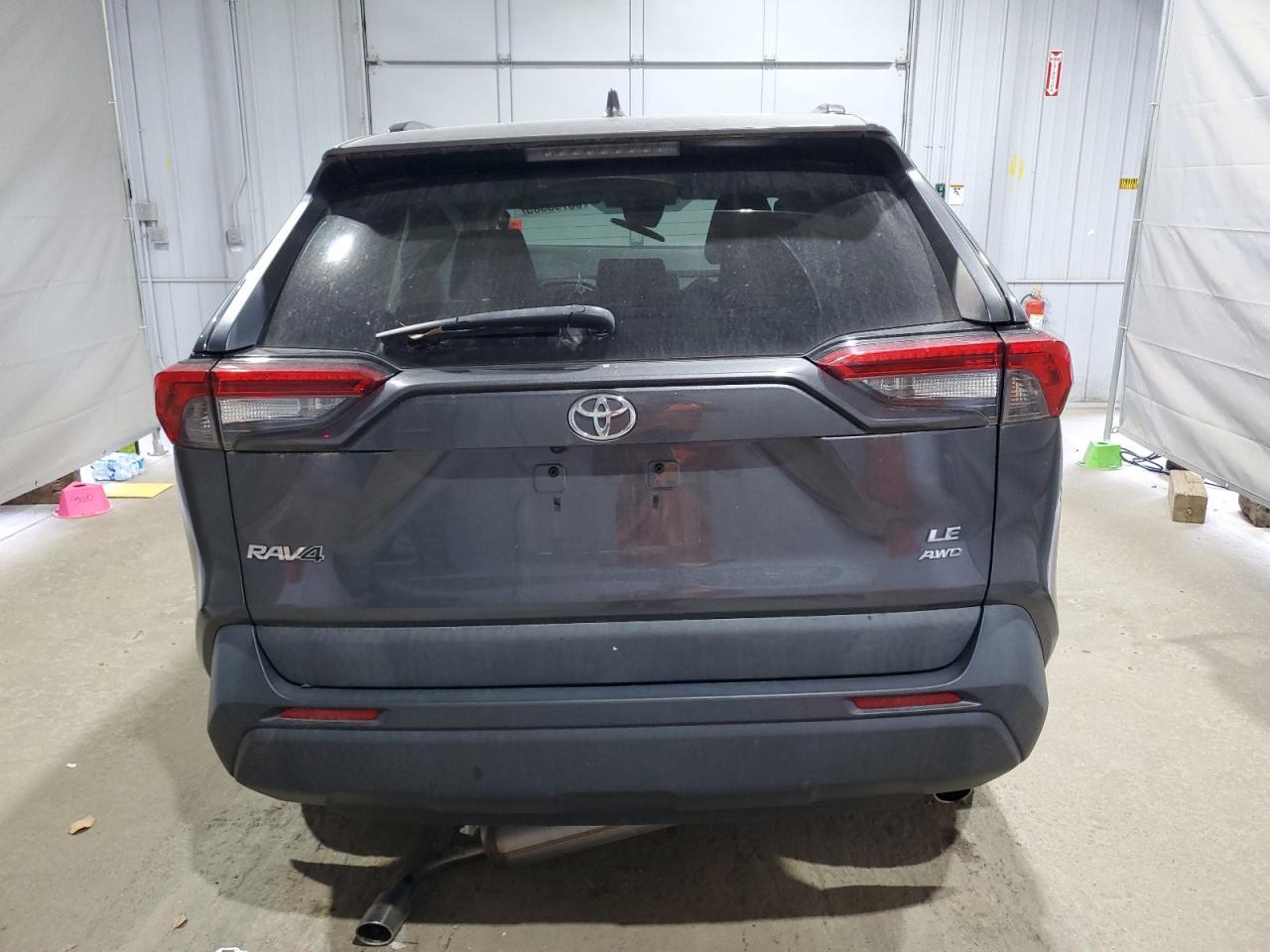 2019 Toyota Rav4 Le - Фото 6