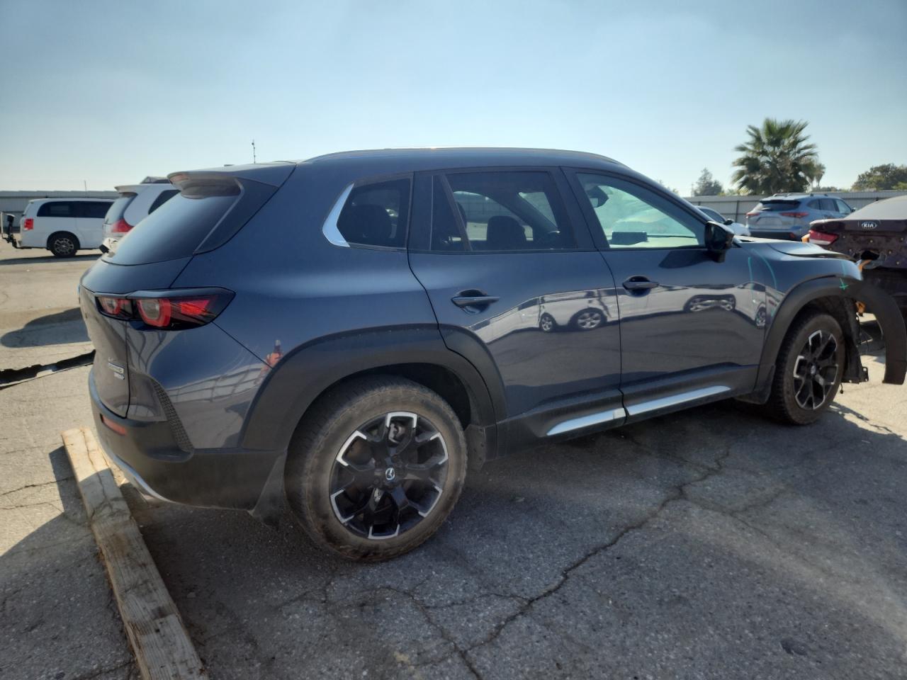 2024 Mazda Cx-50 Base - Фото 3