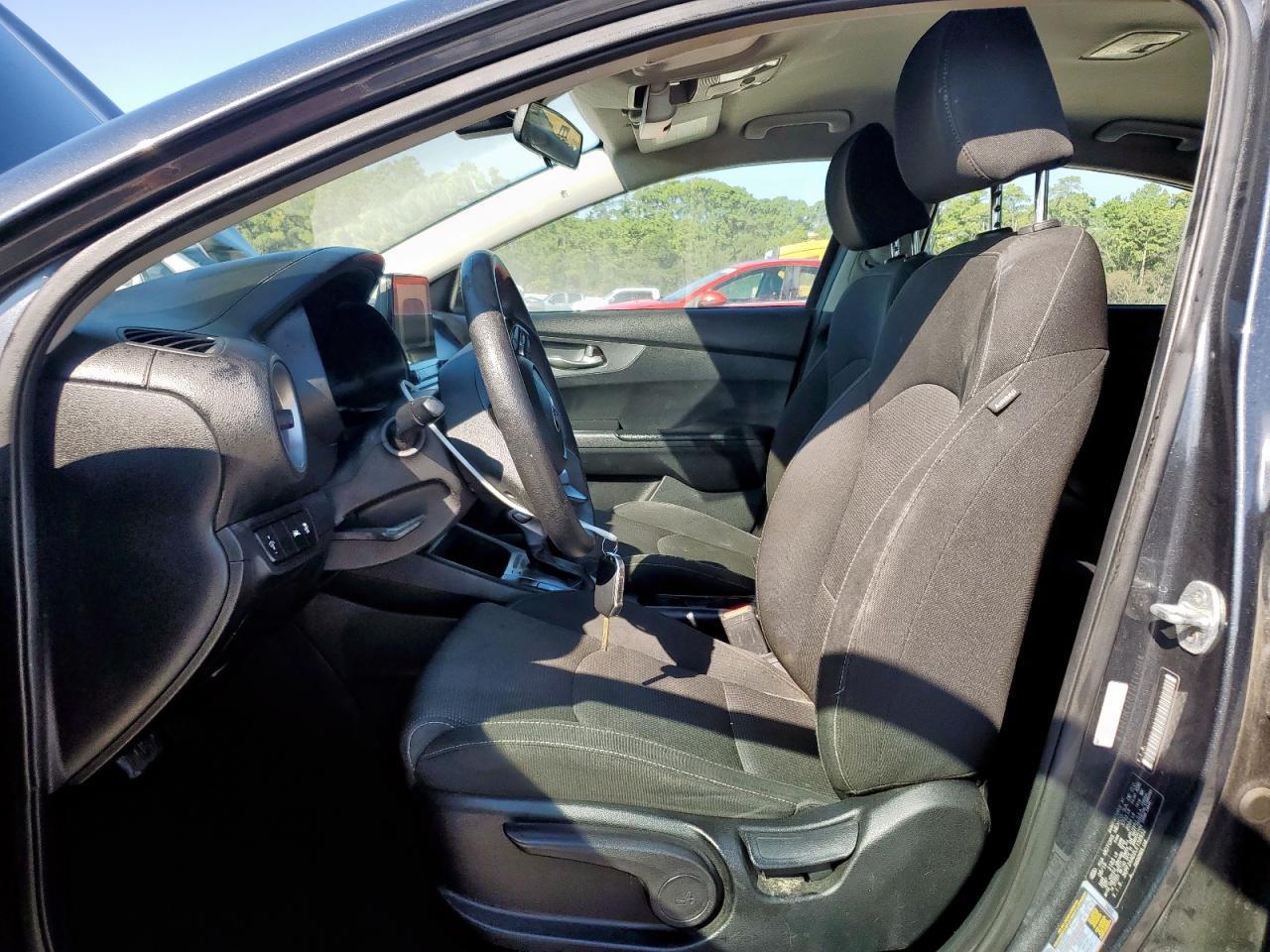 2020 Kia Forte Fe - Image 7