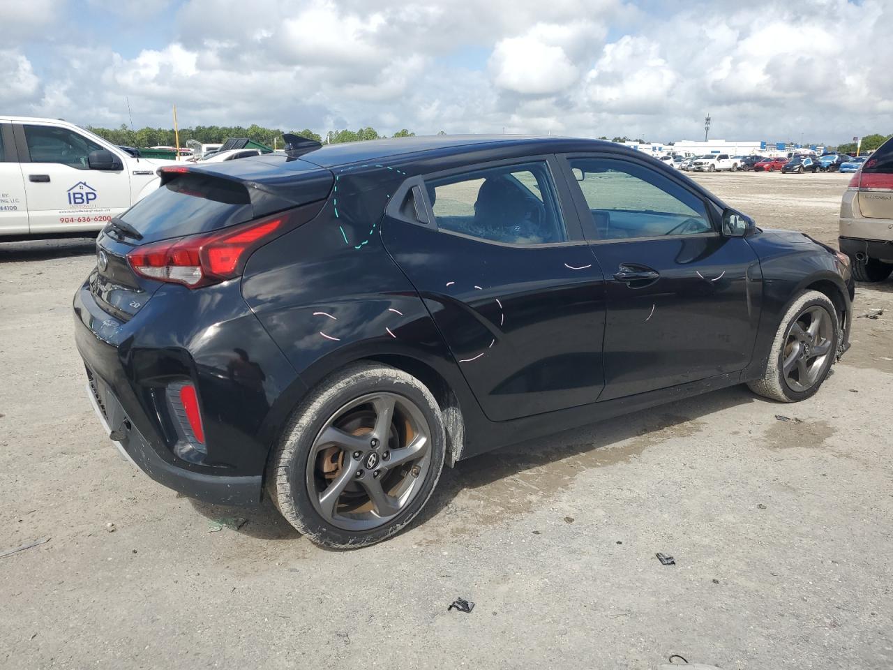 2019 Hyundai Veloster Base - Фото 3