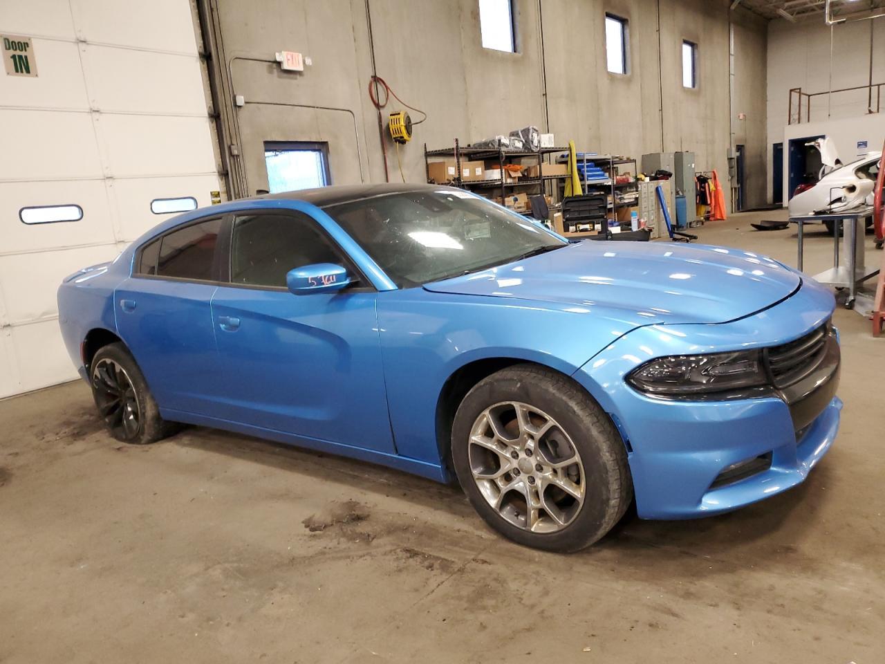 2019 Dodge Charger Sxt - Image 4