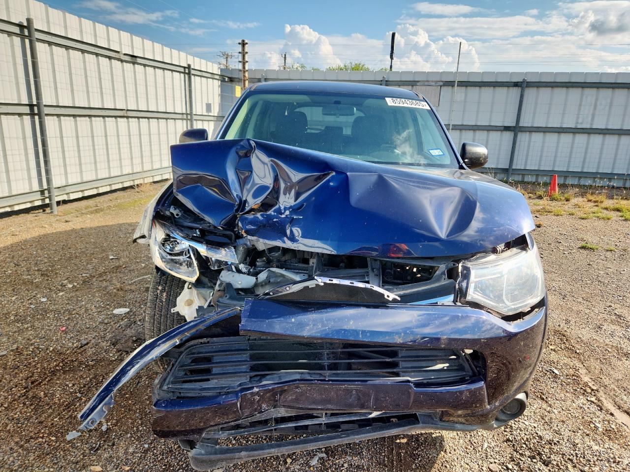 2014 Mitsubishi Outlander Es - Фото 5