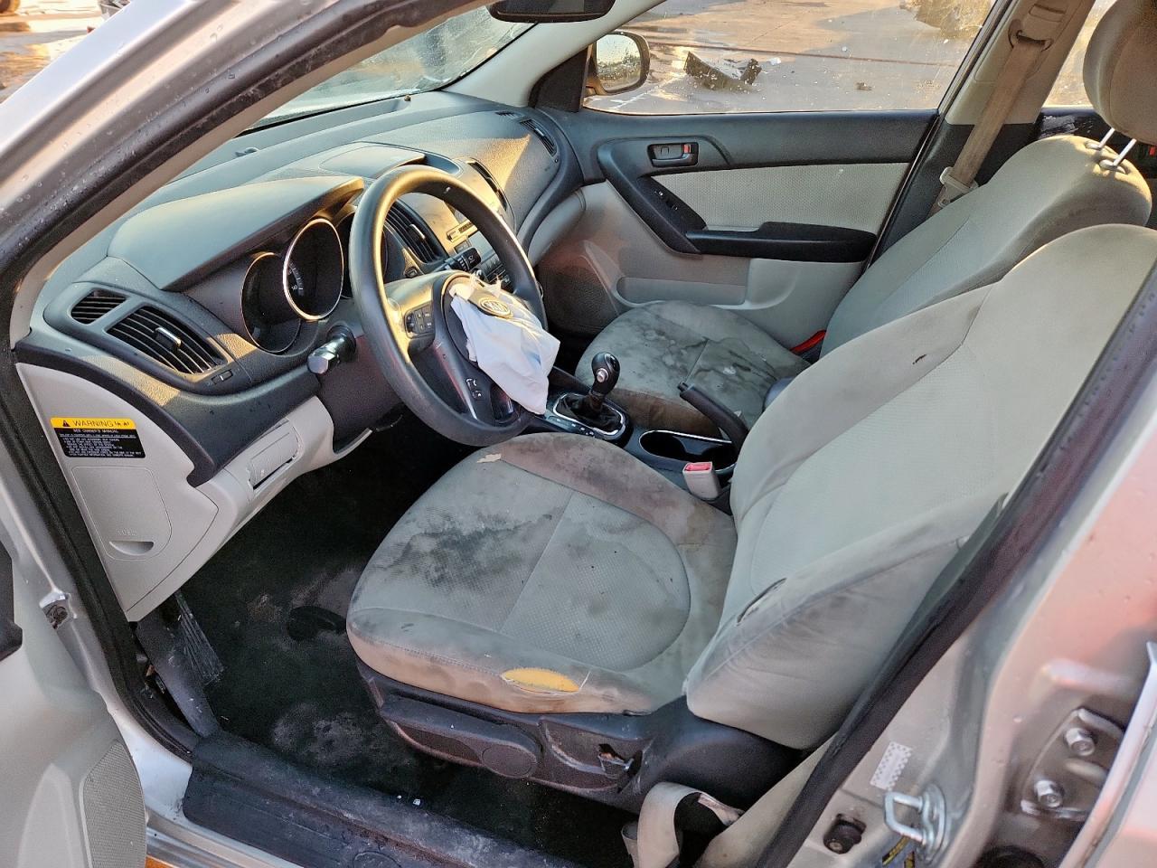 2012 Kia Forte Ex - Image 7