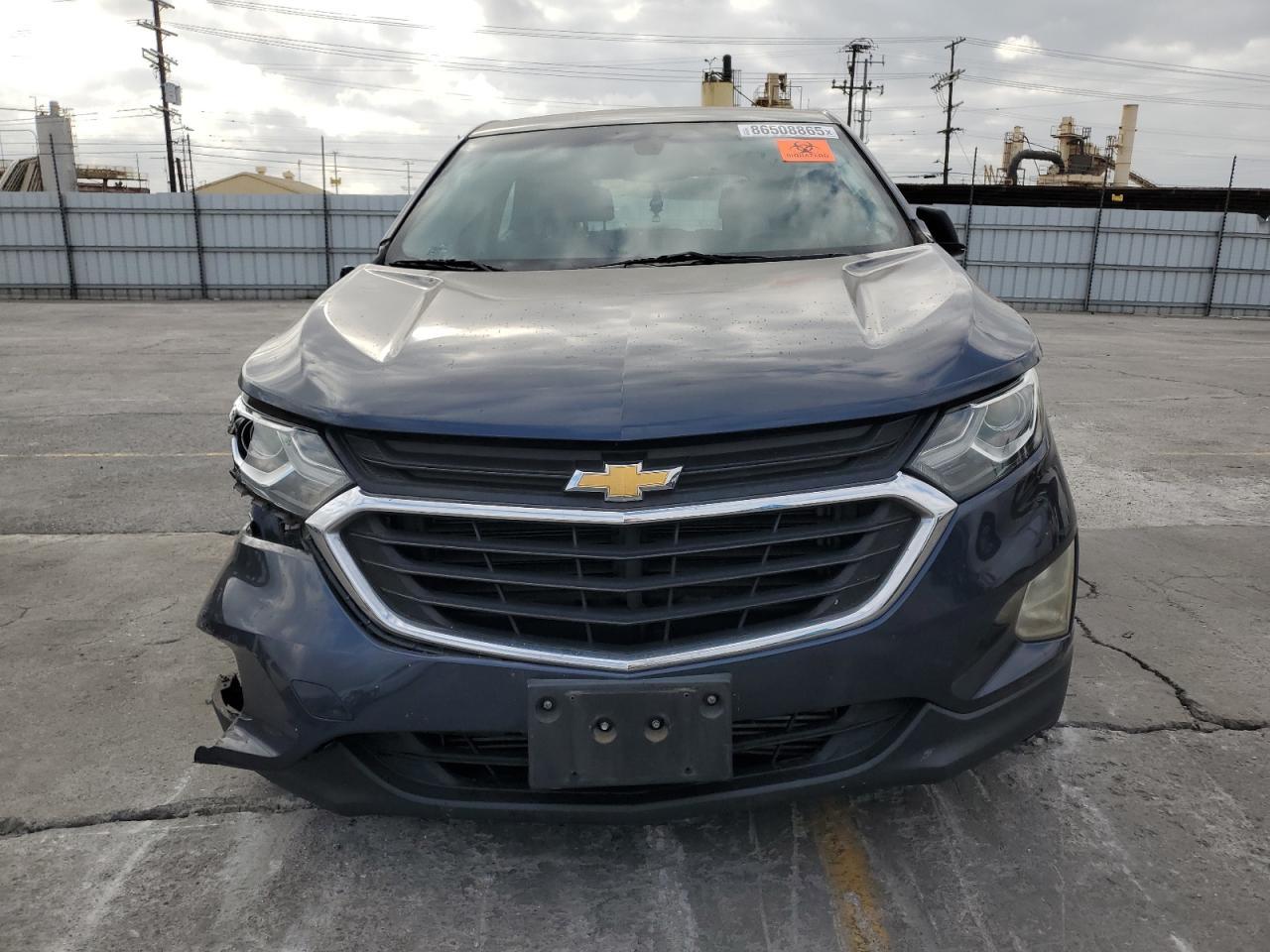 2018 Chevrolet Equinox Ls - Image 5