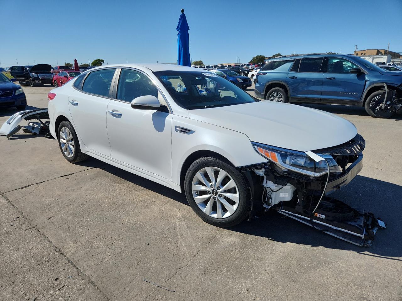 2017 Kia Optima Lx - Фото 4