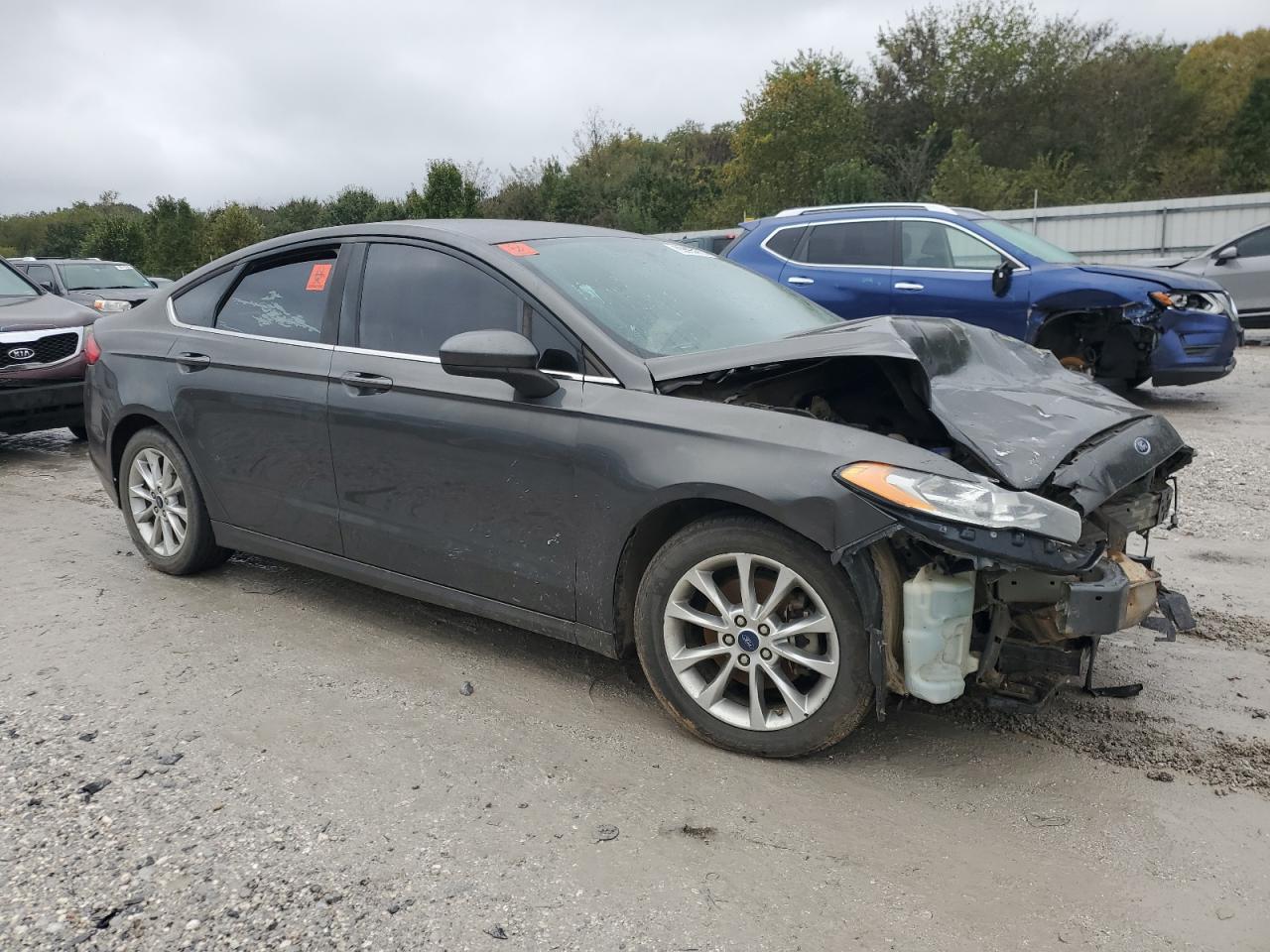 2017 Ford Fusion Se - Фото 4