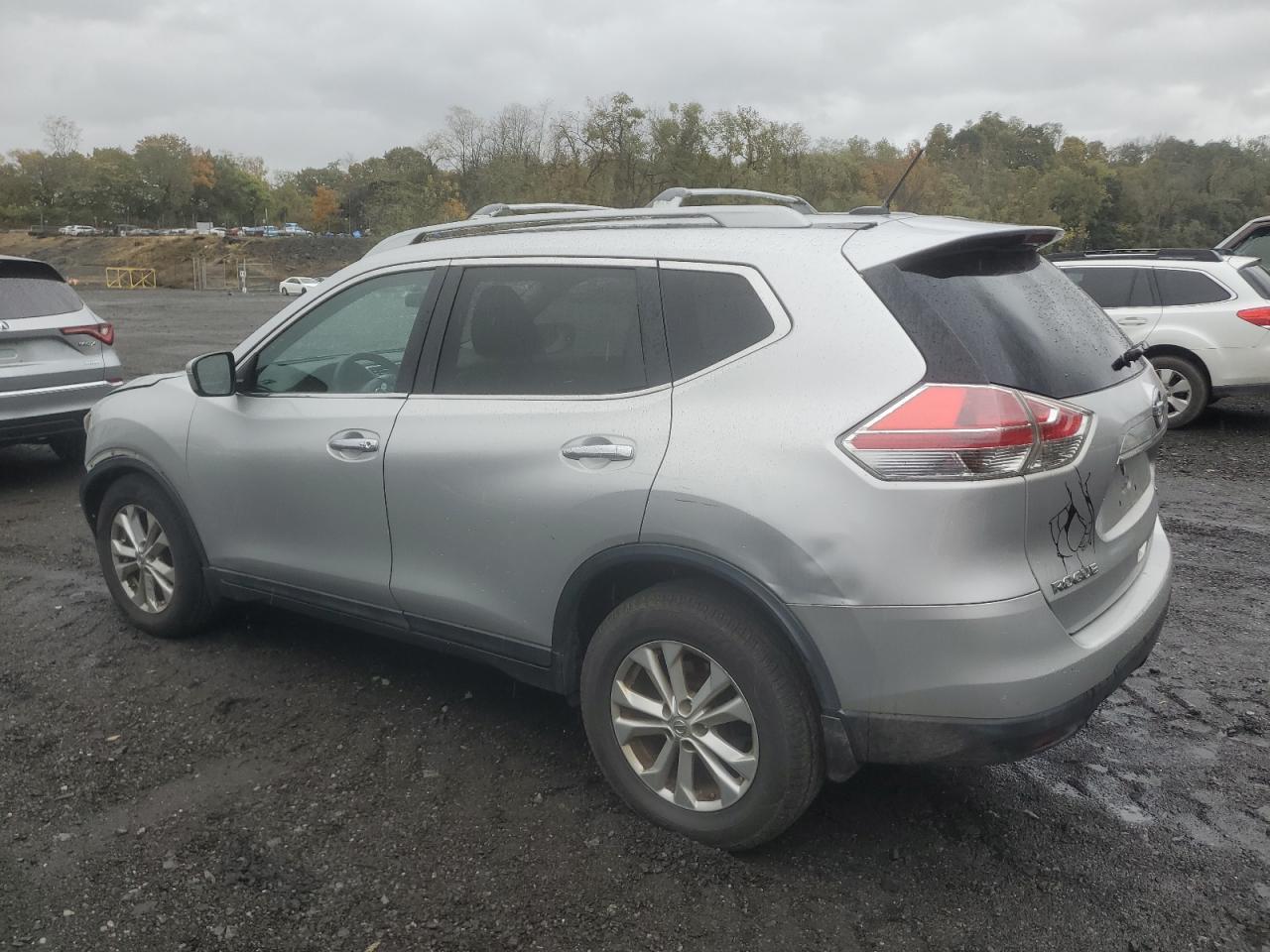 2014 Nissan Rogue S - Фото 2