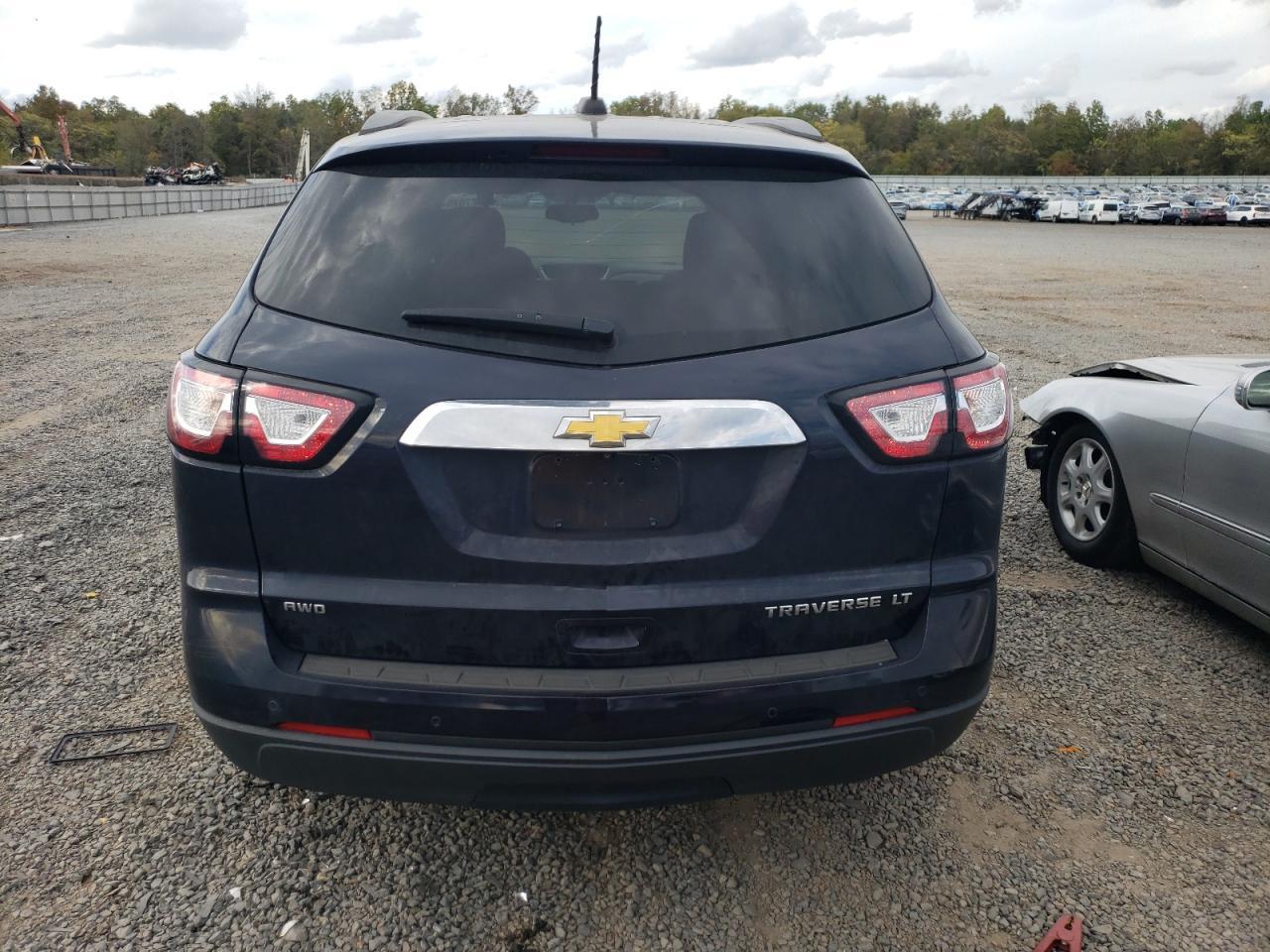 2016 Chevrolet Traverse Lt - Фото 6