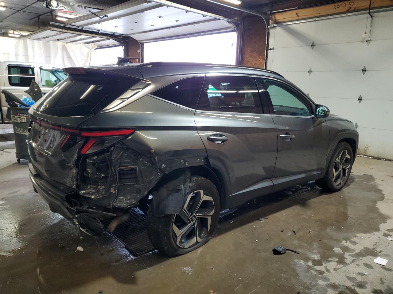 2022 Hyundai Tucson Limited - Image 3