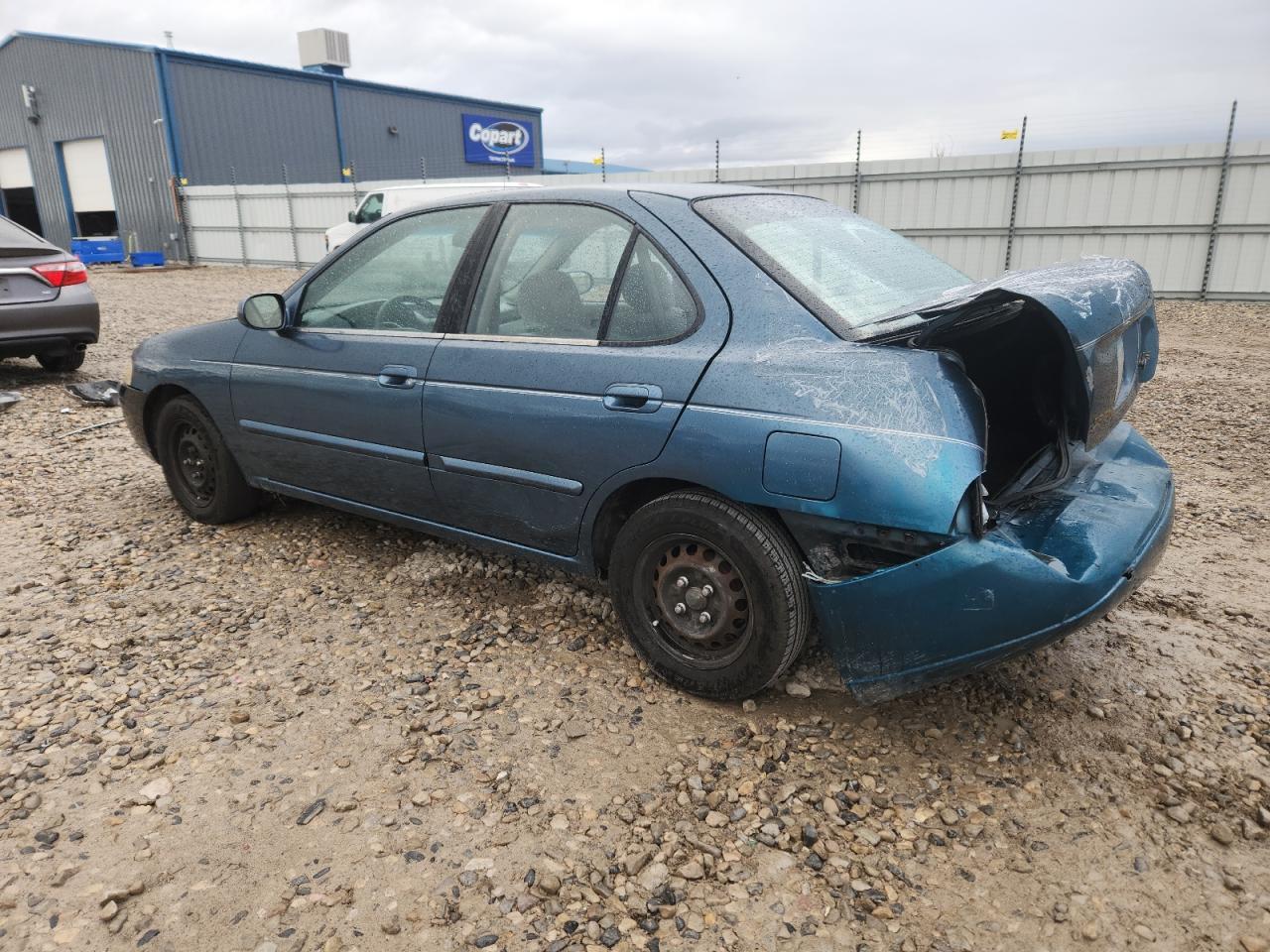 2002 Nissan Sentra Gxe - Фото 2