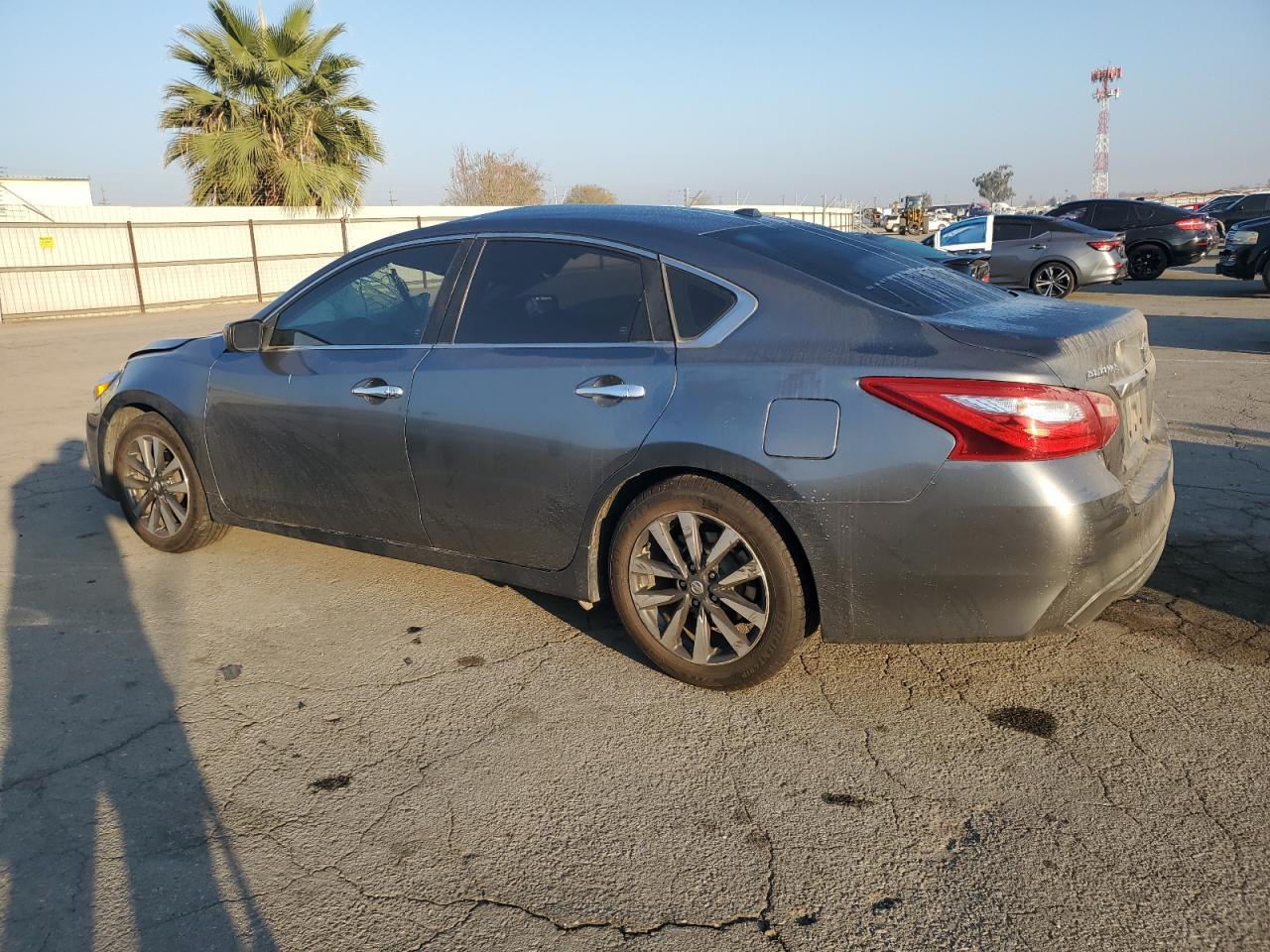 2017 Nissan Altima 2.5 - Image 2