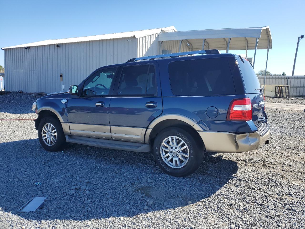 2013 Ford Expedition Xlt - Image 2