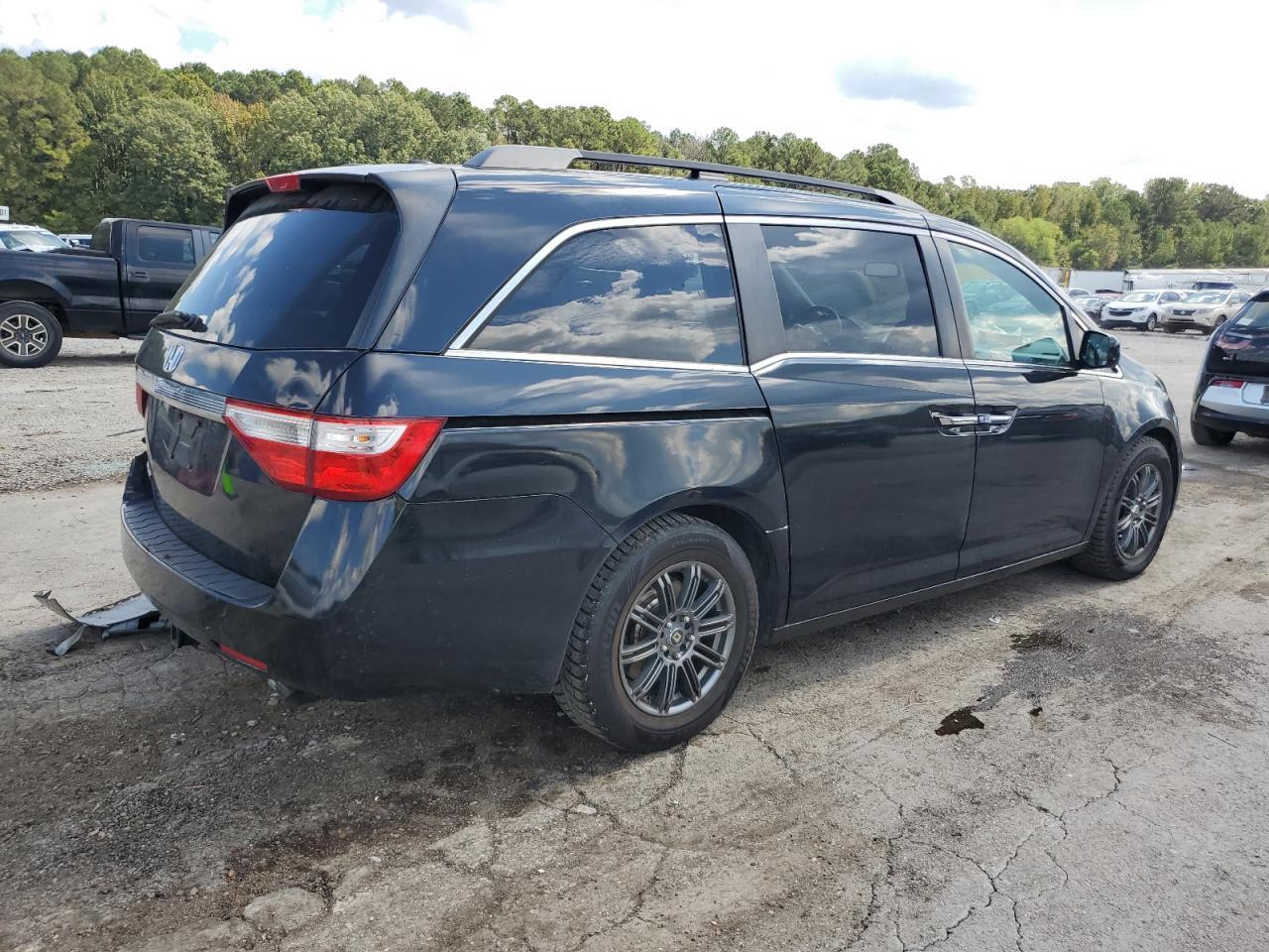 2013 Honda Odyssey Exl - Фото 3