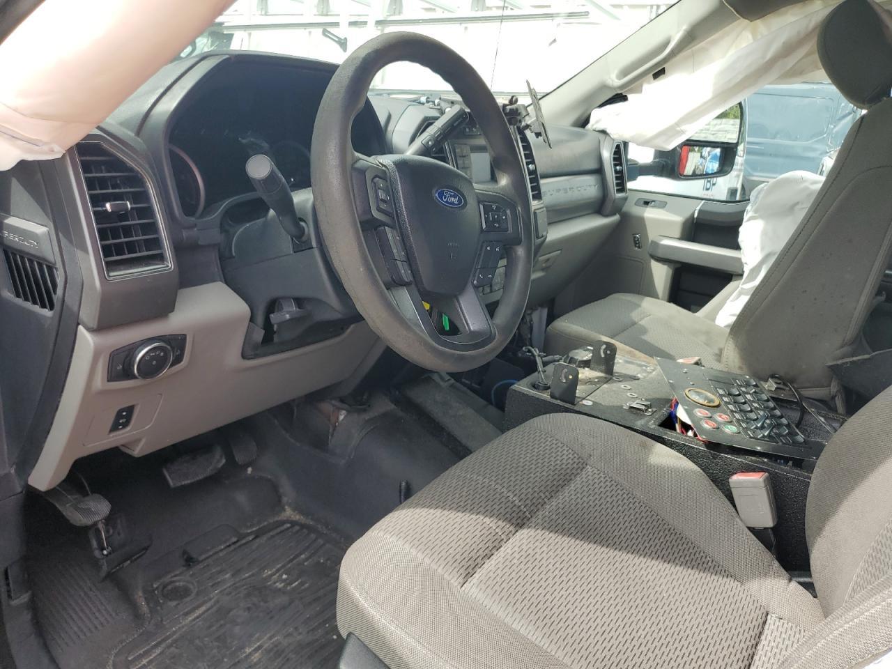 2019 Ford F350 Super Duty - Image 7