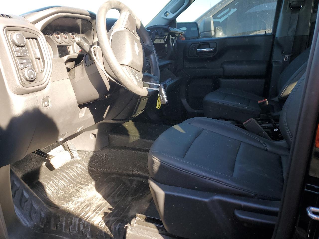 2023 Chevrolet Silverado K1500 - Image 7