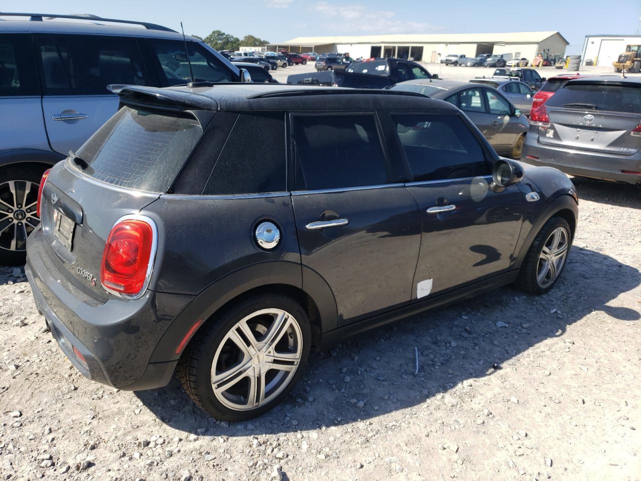 2015 Mini Cooper S - Фото 3