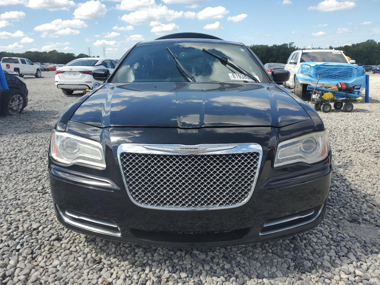 2014 Chrysler 300 - Фото 5