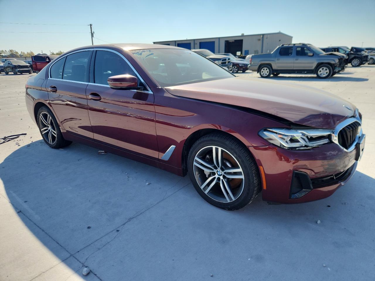 2023 BMW 530 Xi - Image 4