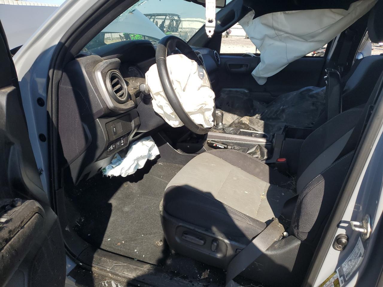 2020 Toyota Tacoma Double Cab - Фото 7