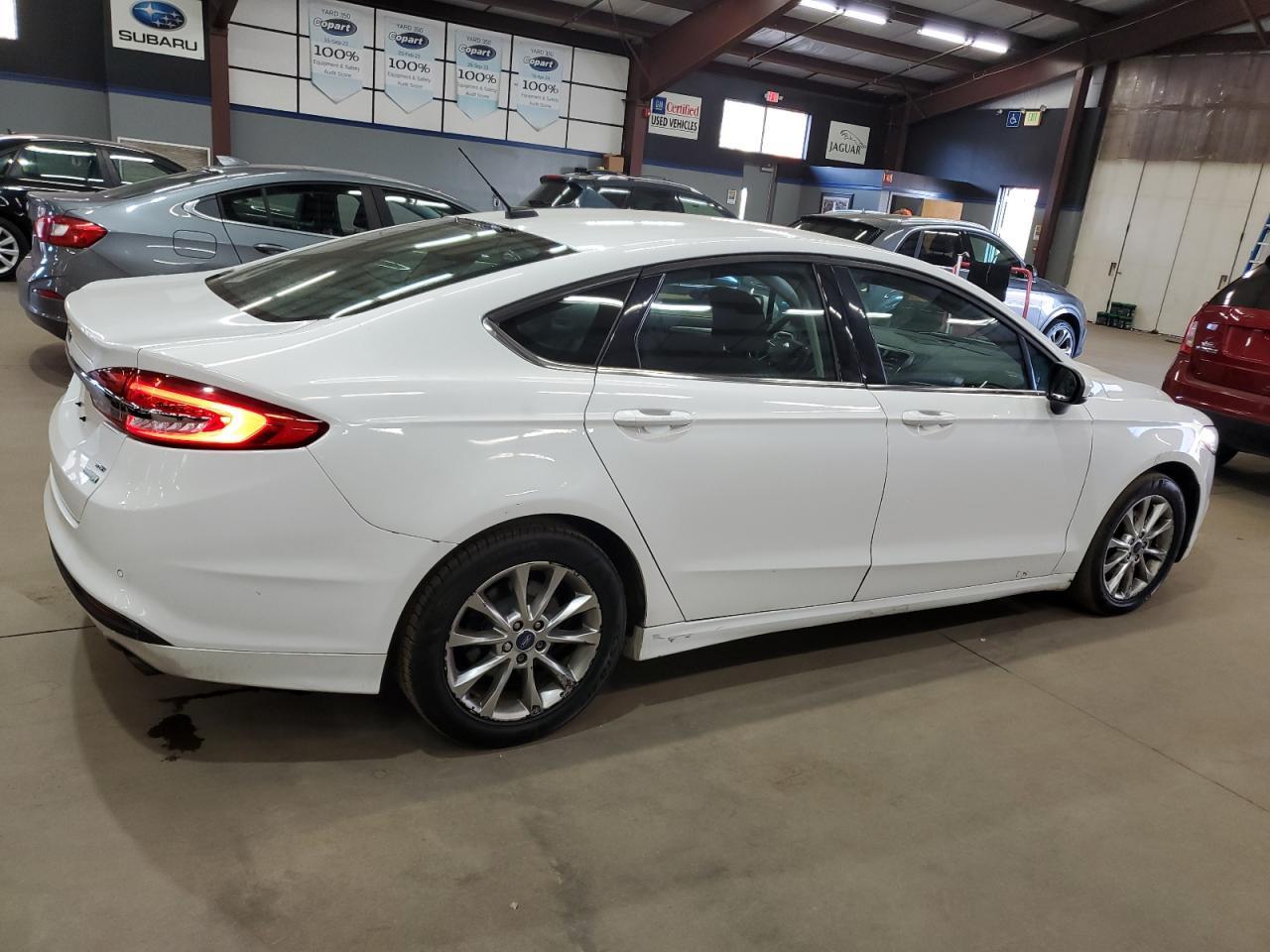 2017 Ford Fusion Se - Image 3