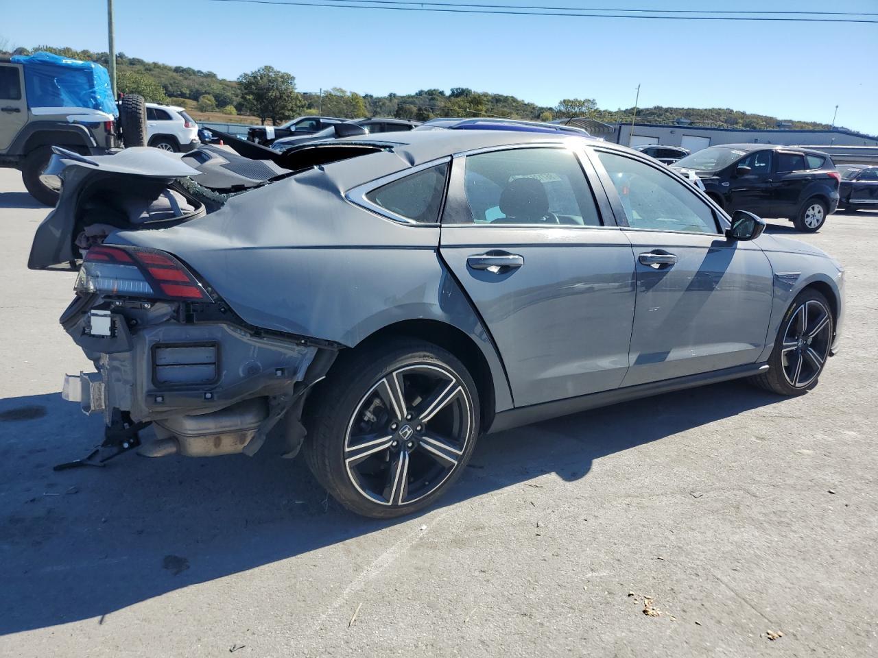 2023 Honda Accord Hybrid Sport - Фото 3