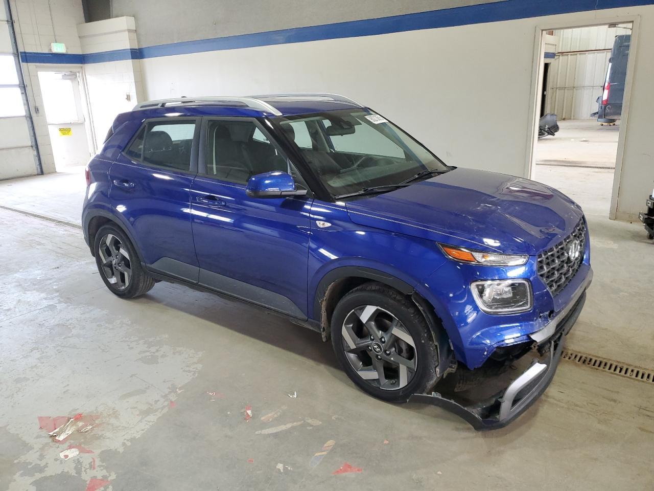 2021 Hyundai Venue Sel - Фото 4