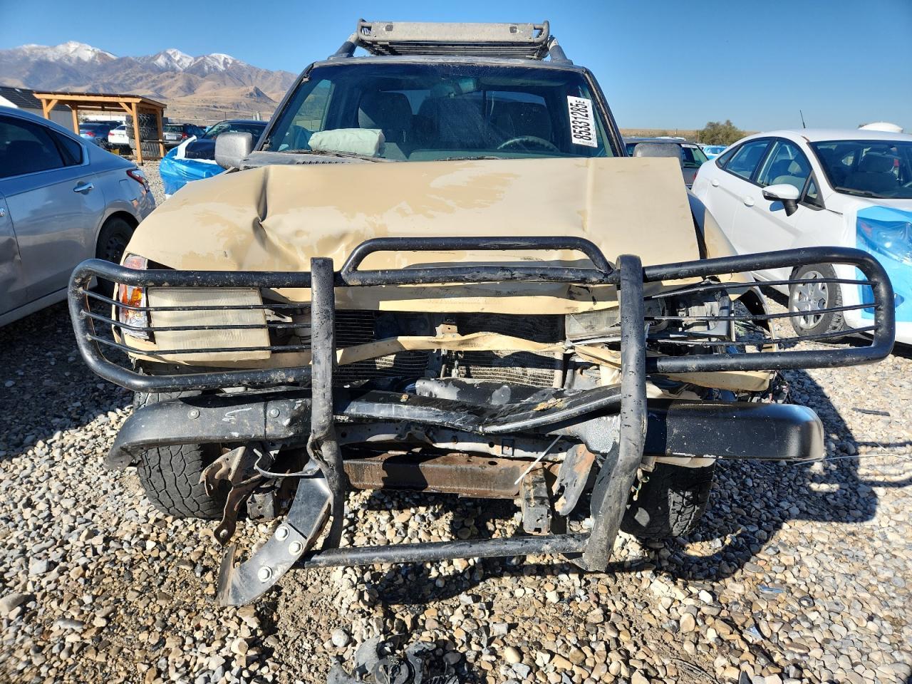 2000 Nissan Frontier Crew Cab Xe - Image 5