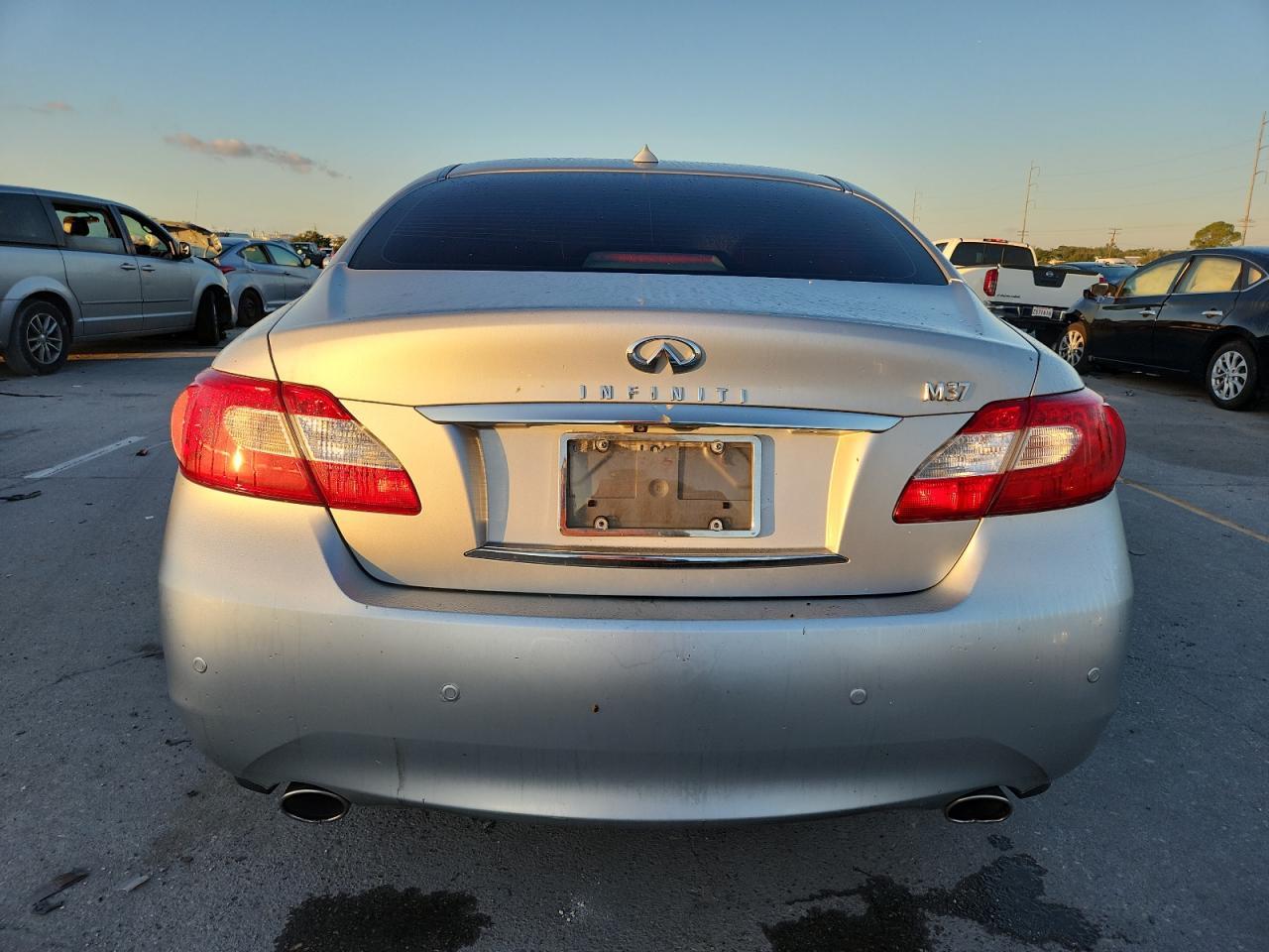 2013 Infiniti M37 - Фото 6