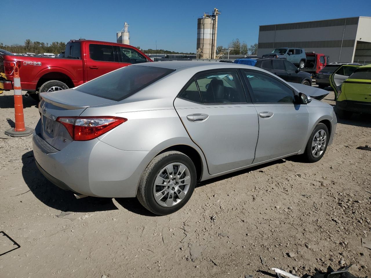 2016 Toyota Corolla L - Фото 3