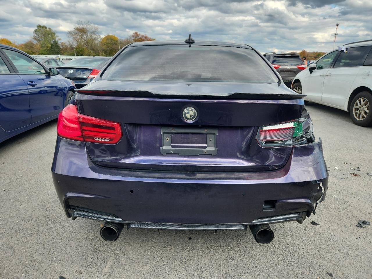 2018 BMW 330 I - Фото 6