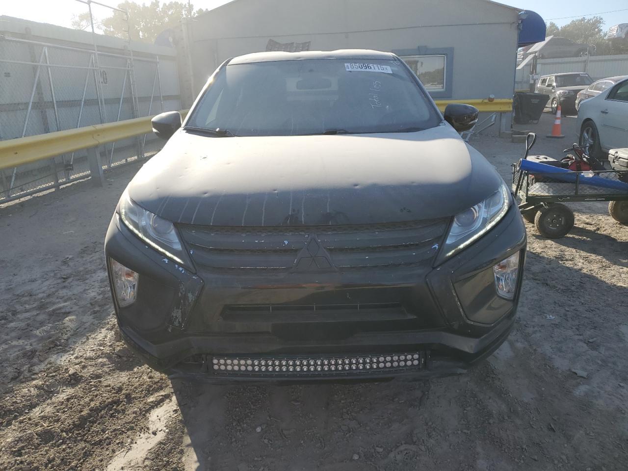 2018 Mitsubishi Eclipse Cross Se - Фото 5