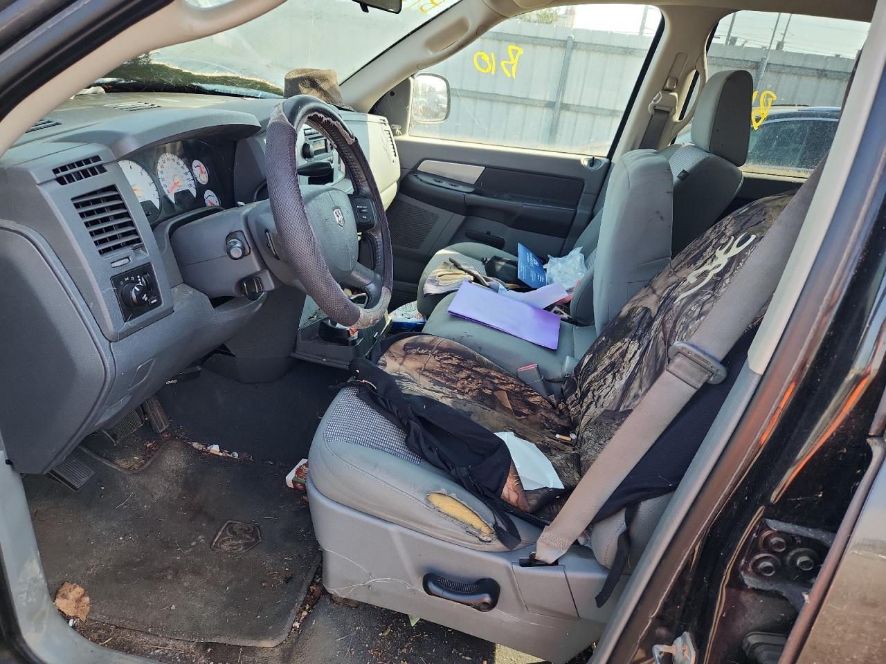 2007 Dodge Ram 1500 St - Image 7