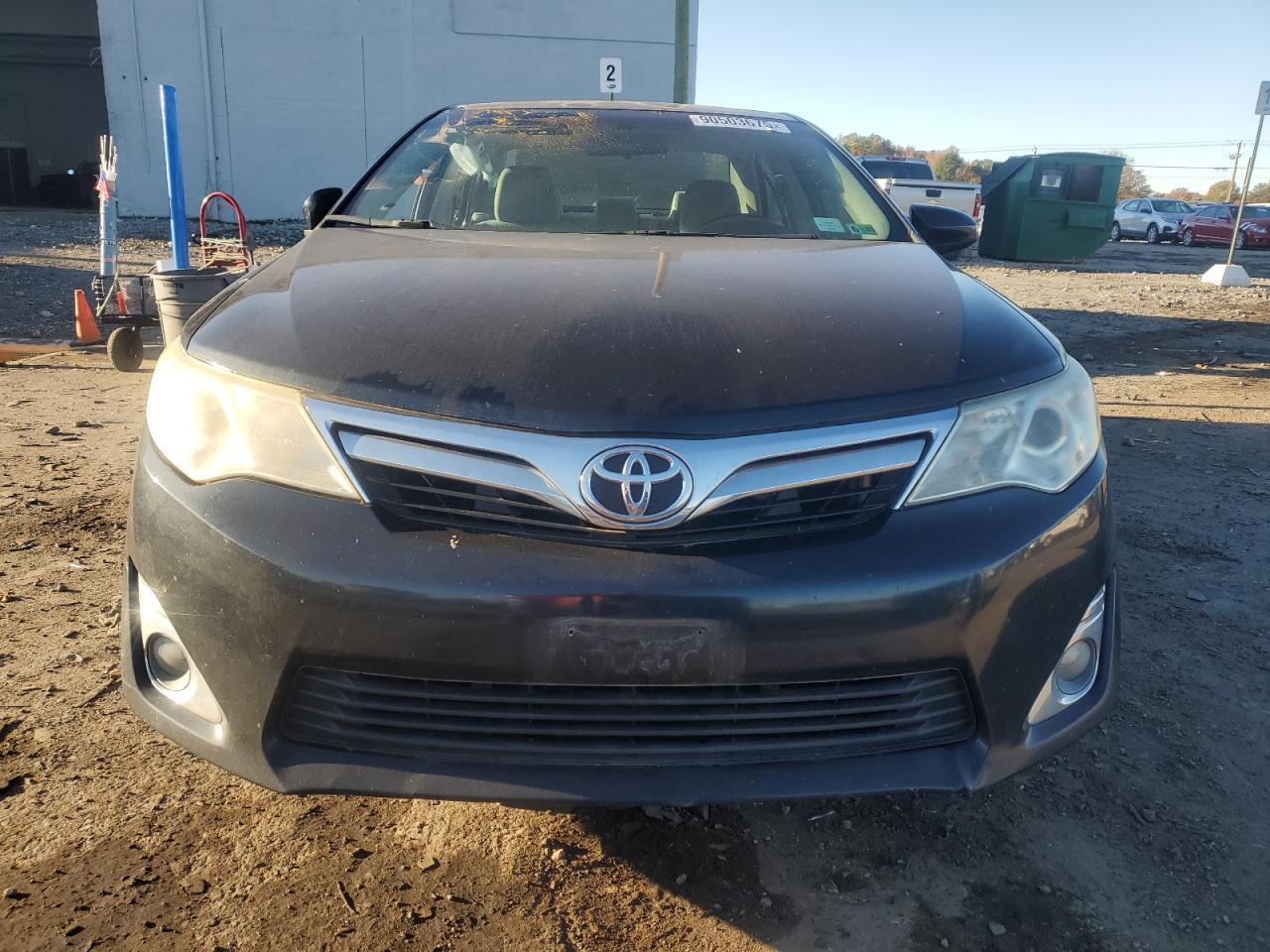2012 Toyota Camry - Фото 5