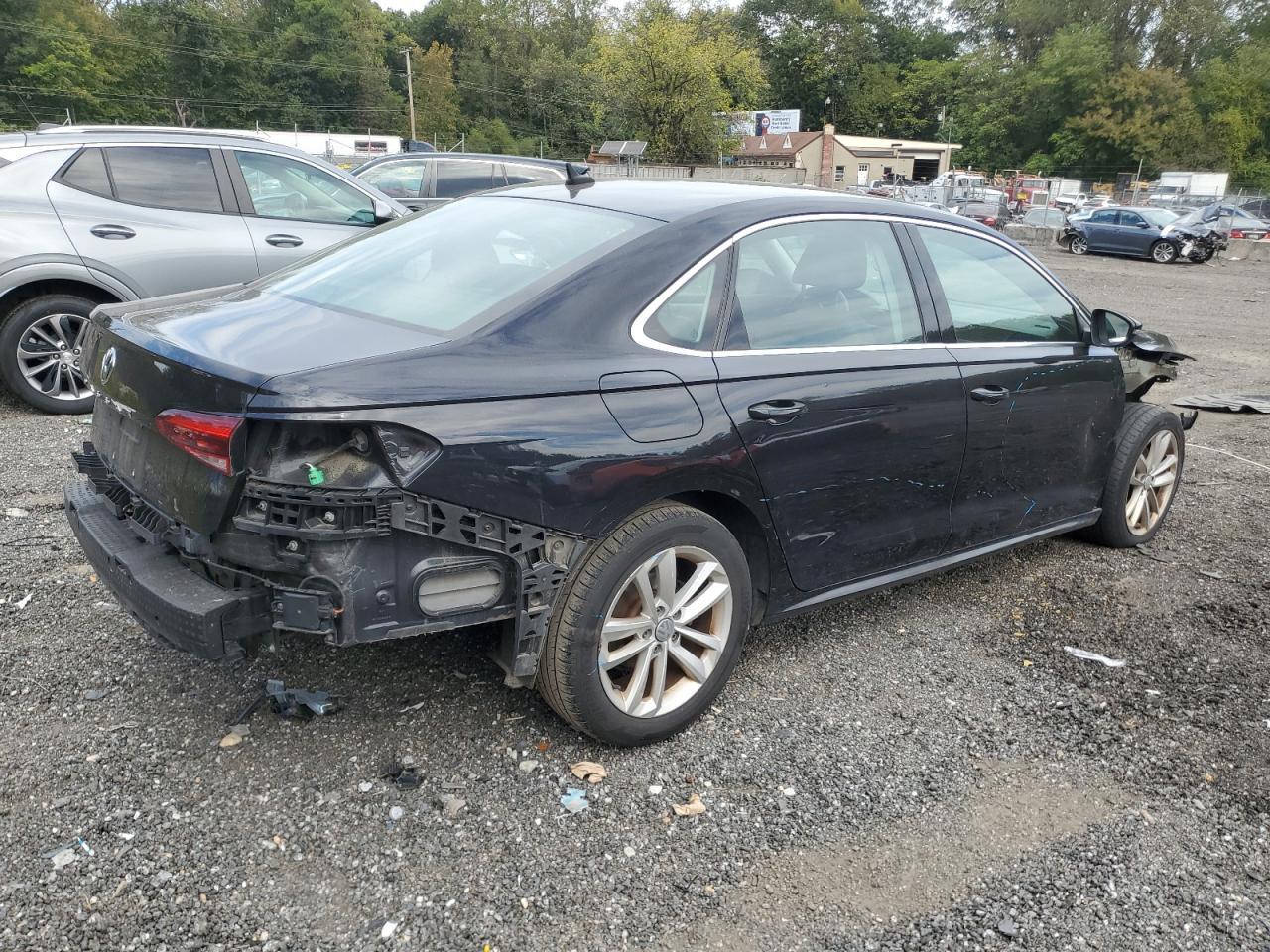 2020 Volkswagen Passat Se - Фото 3