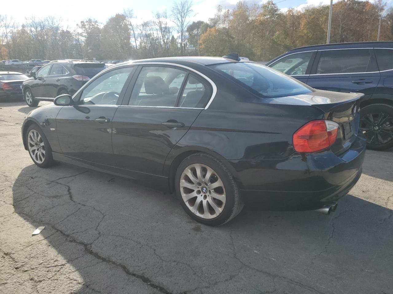 2006 BMW 330 Xi - Фото 2