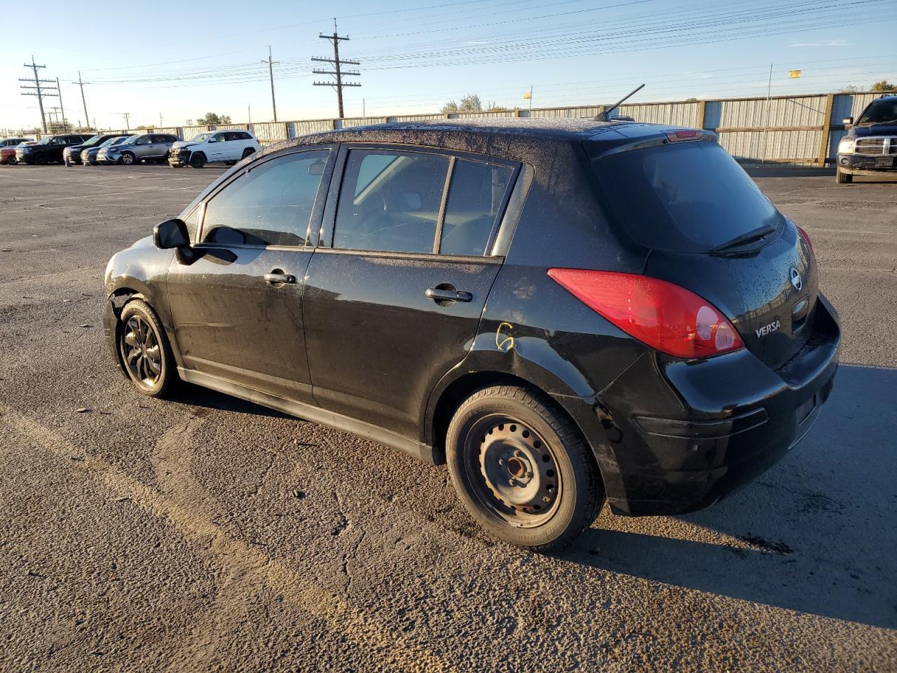 2009 Nissan Versa S - Image 2