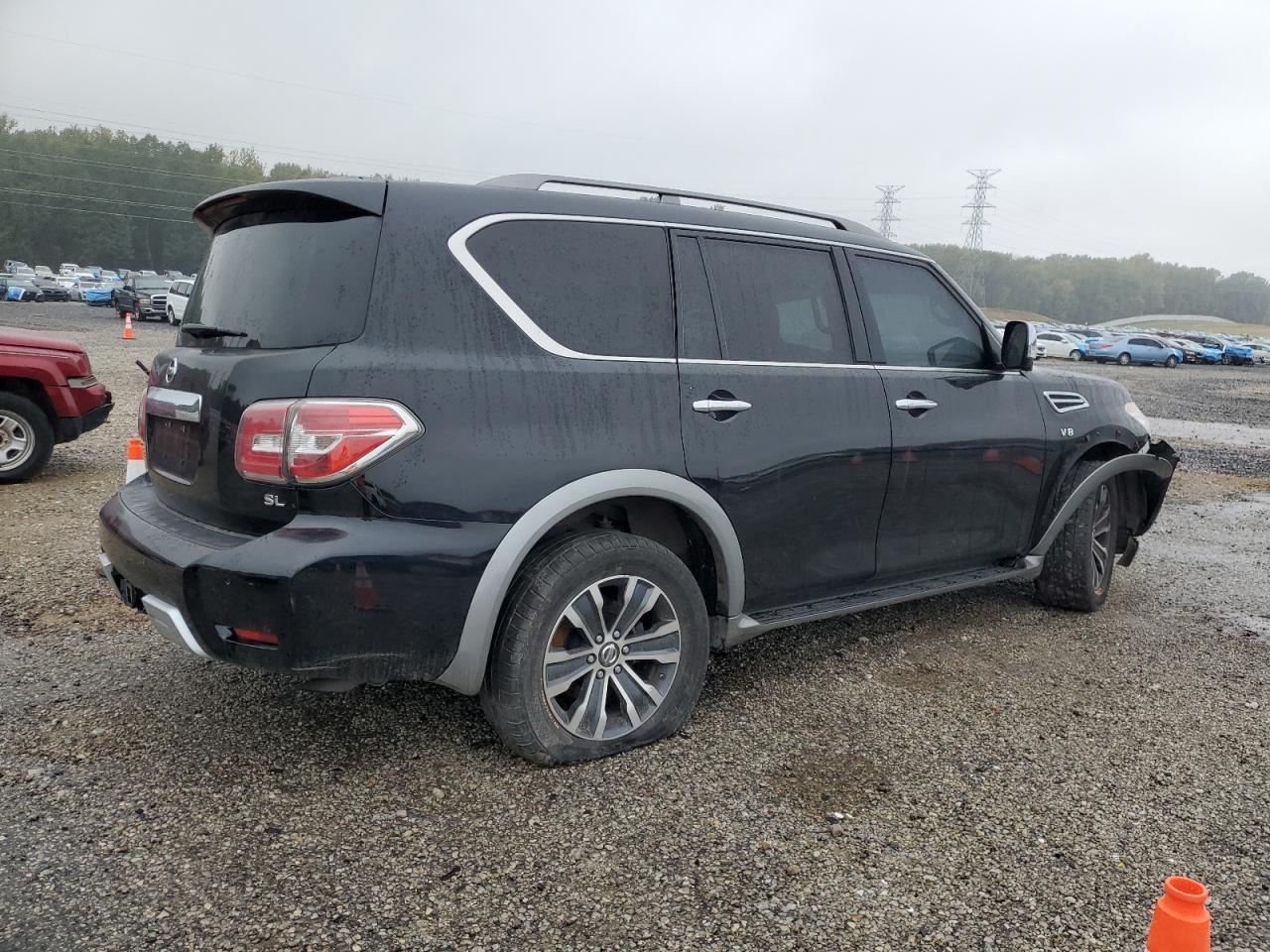 2017 Nissan Armada - Фото 3