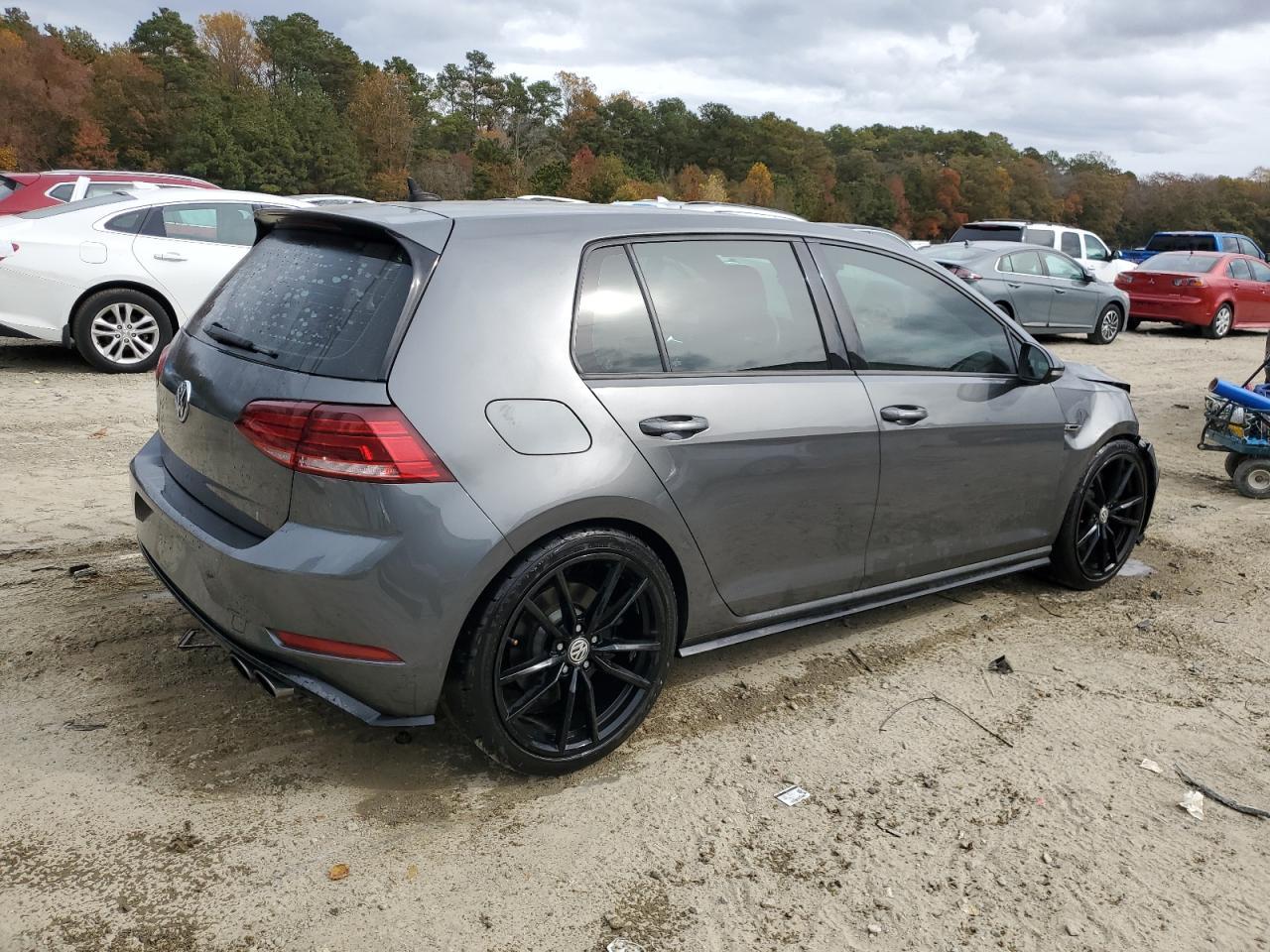 2019 Volkswagen Golf R - Фото 3