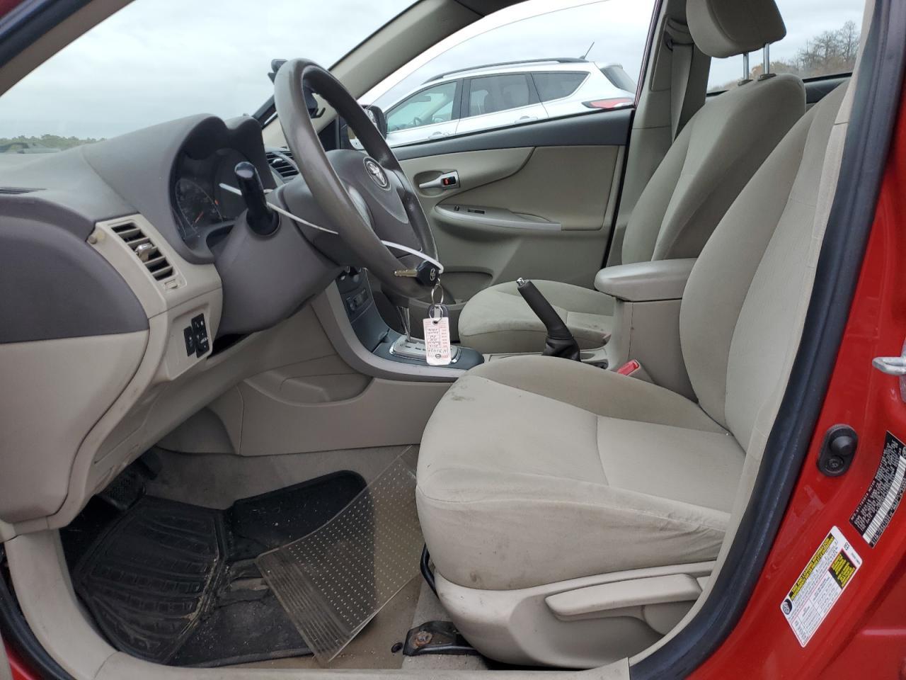 2010 Toyota Corolla Base - Фото 7