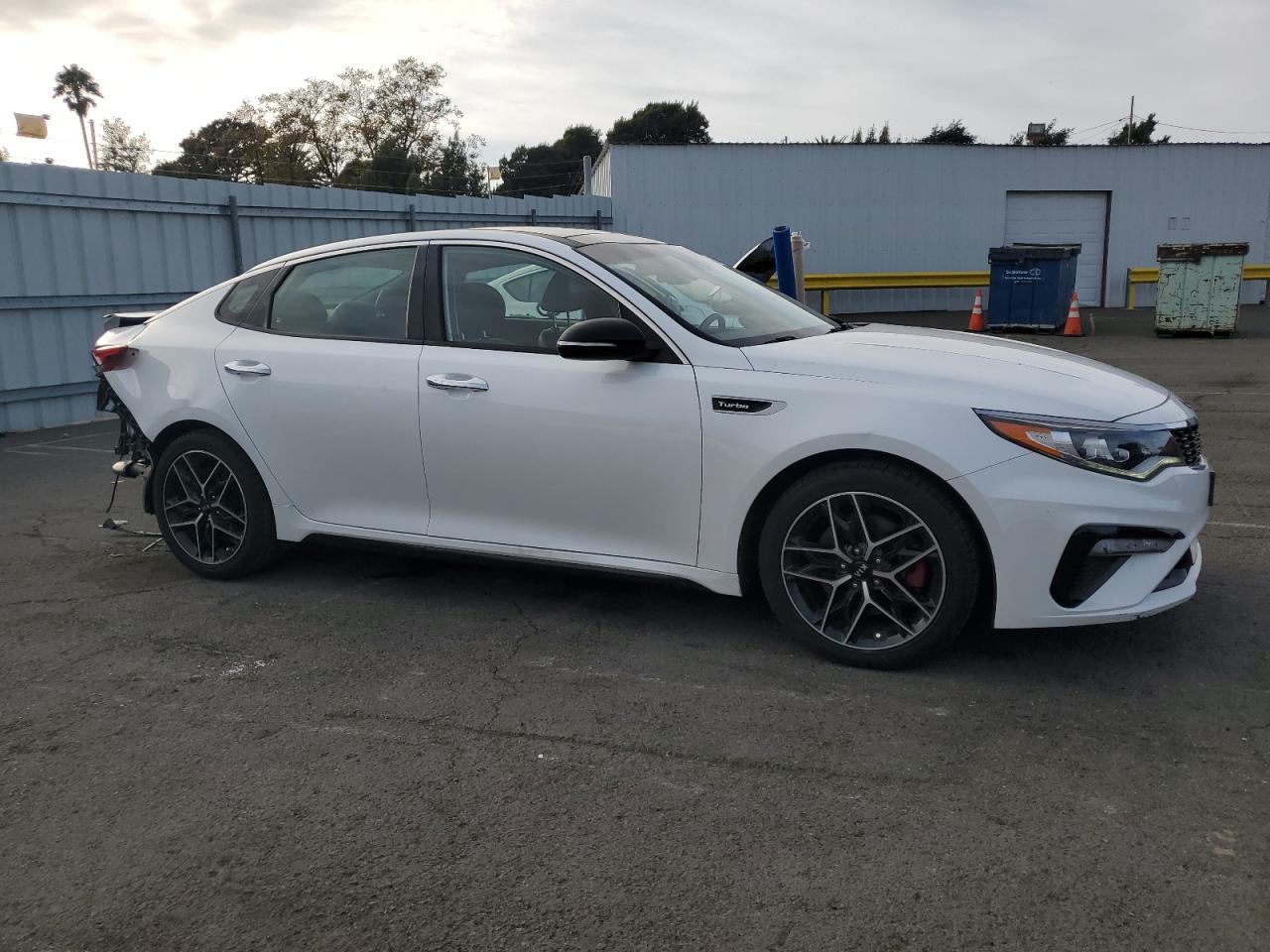 2019 Kia Optima Sx - Image 4