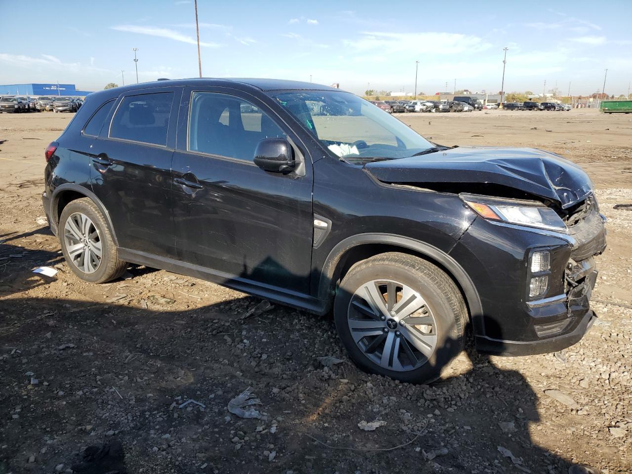 2024 Mitsubishi Outlander Sport S/Se - Фото 4