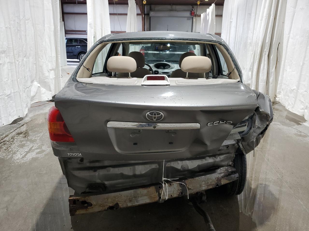 2003 Toyota Echo - Image 6