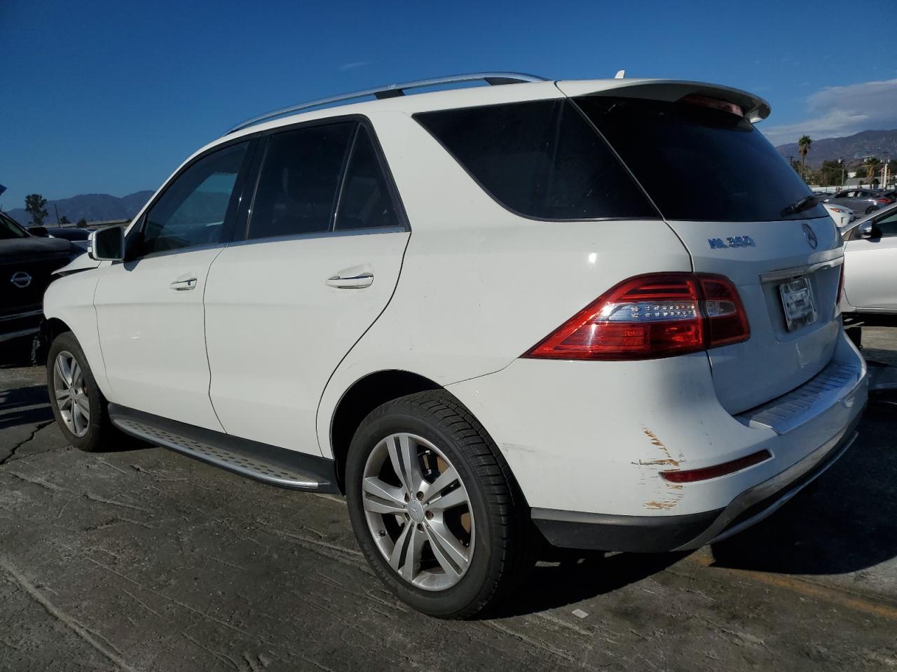 2015 Mercedes-Benz Ml 350 4Matic - Фото 2