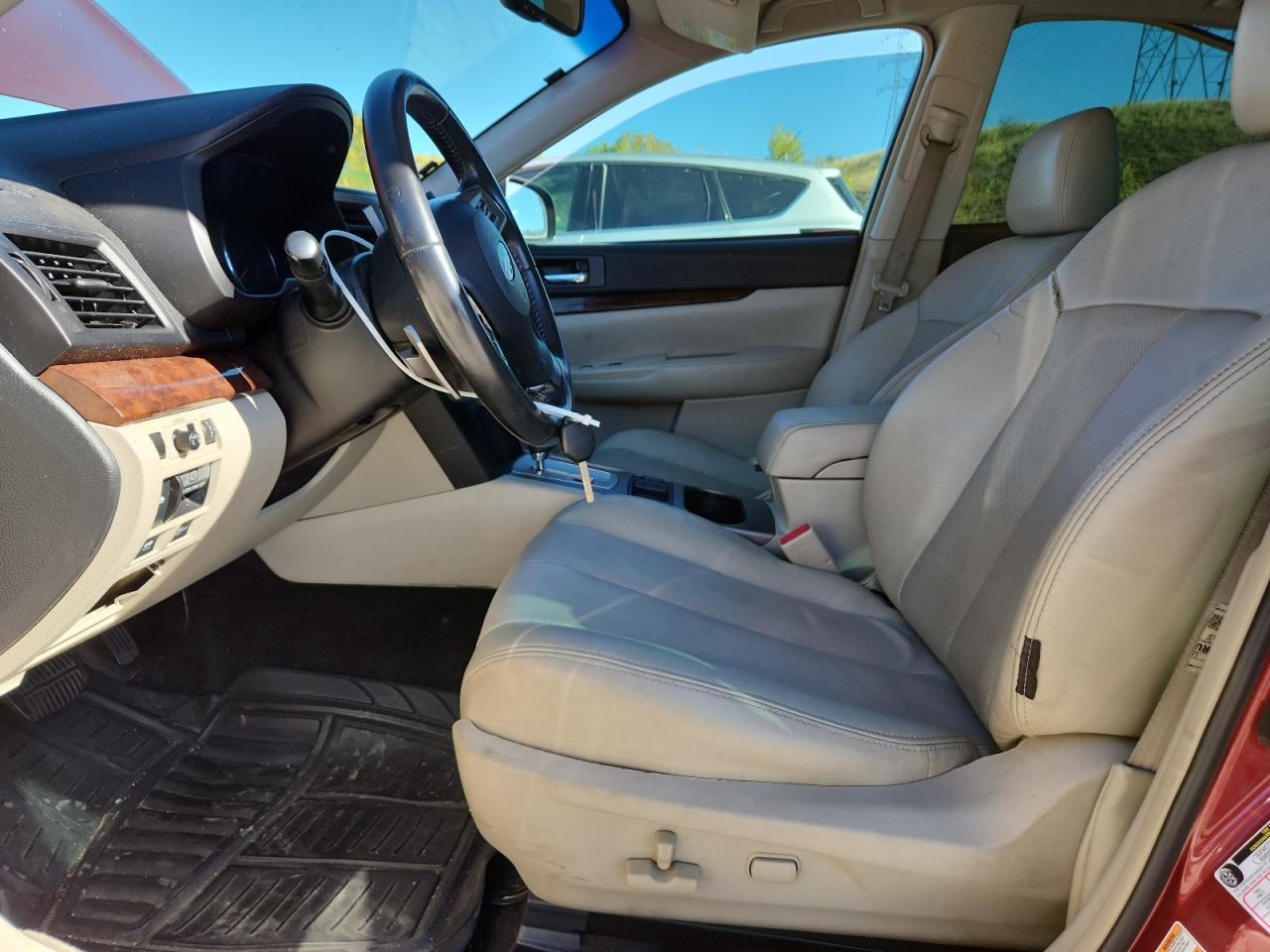 2013 Subaru Legacy 3.6R Limited - Image 7