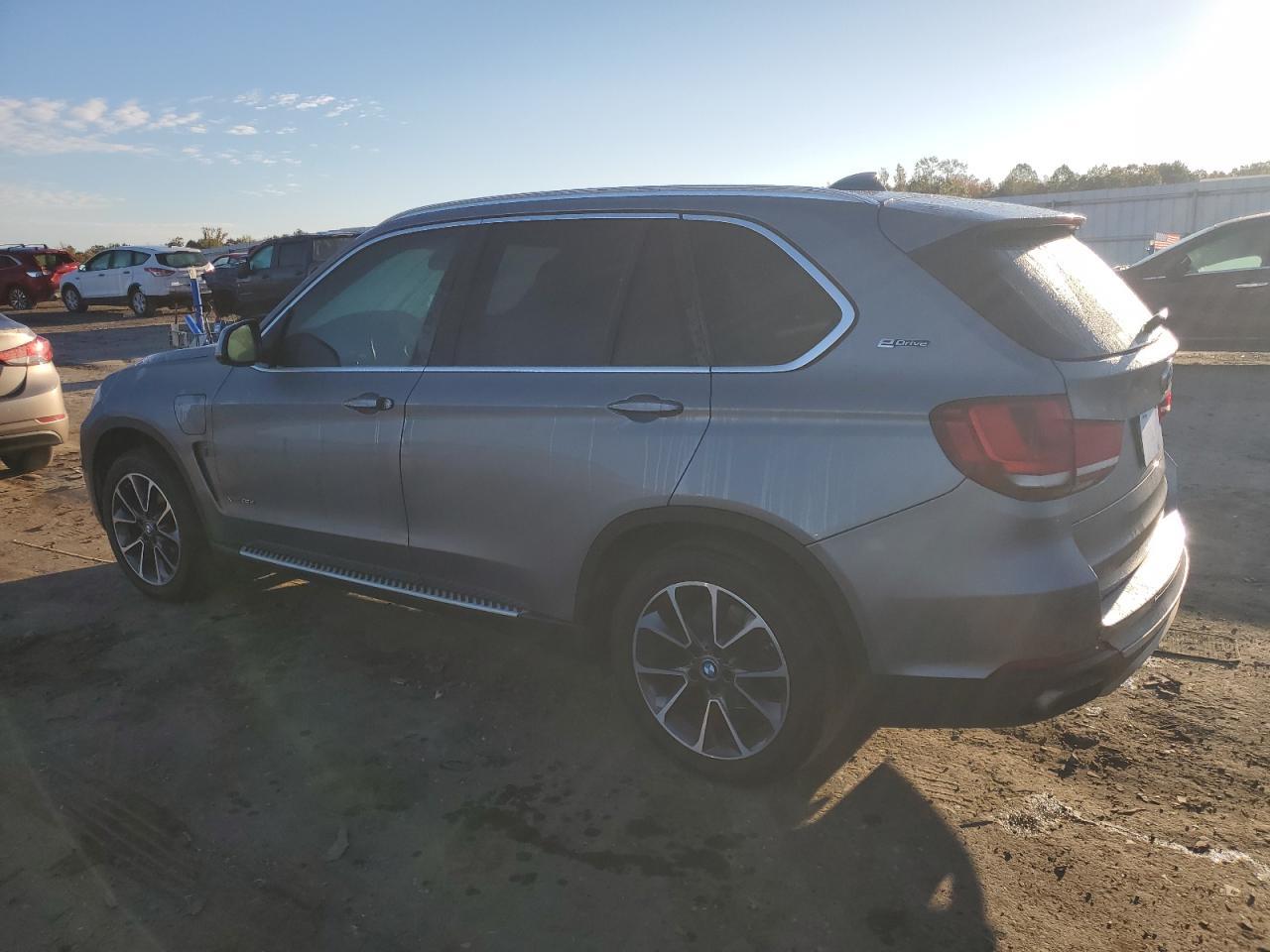 2017 BMW X5 Xdr40E - Image 2